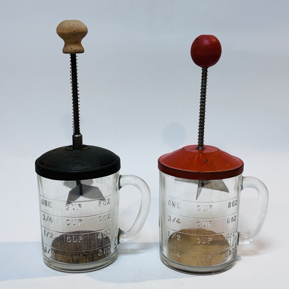 (2) Vintage Hazel‎ Atlas Choppers Glass Measuring Cups Wood Handles 1940s